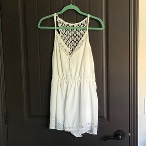 Lulu*s white romper